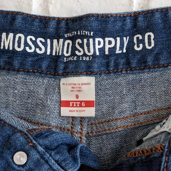 Mossimo Supply Co. Women's Jeans Shorts - Picture 5 of 6